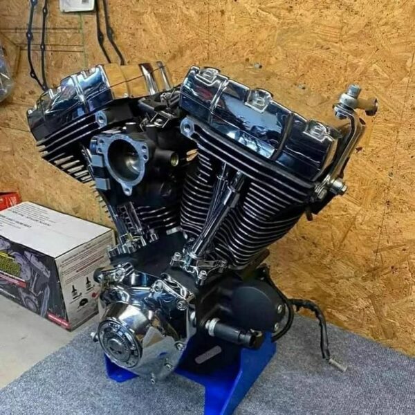 103" twin cam motor engine\\nharley bagger came out off a 2013 ultra, classic bike had 11k