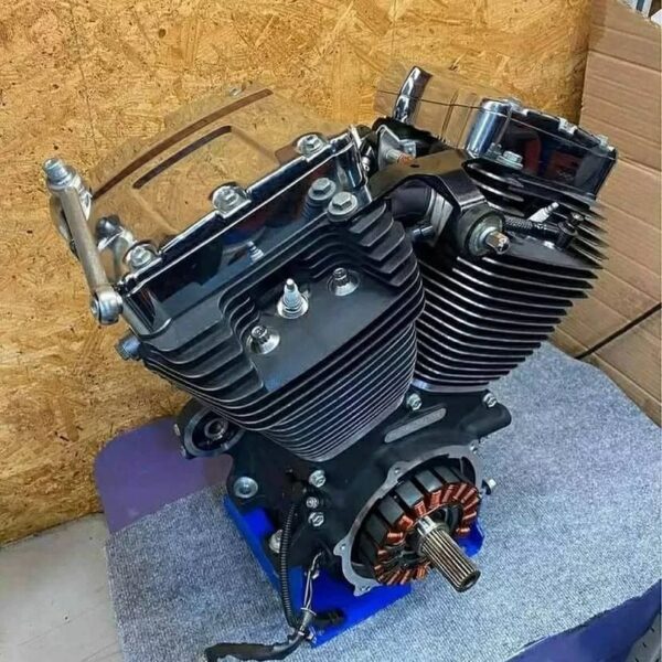 103" twin cam motor engine\\nharley bagger came out off a 2013 ultra, classic bike had 11k