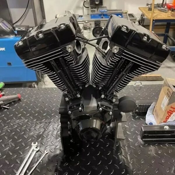 harley davidson hot 103"n fits 2007 2017 dyna, 2007 2016 touring, "a" rebuilt 103" heads with acr's, 0.600"nsprings.se 10.5:1 pistons +0.010"nwoods 777 0.575" lift cams, new lifters.se adjustable pushrods