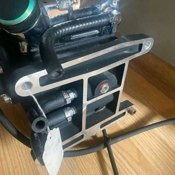 —nfor sale last one . nos fxd trans for 2000.